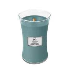 Charger l'image dans la galerie, Bougie Cachemire et conifère 3 formats - WoodWick