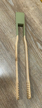 Charger l'image dans la galerie, Pince attrape-tout en bambou 24 cm - Pebbly