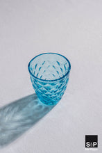 Charger l'image dans la galerie, Set de 4 verres bleu Prisma 22 cl - Salt&amp;Pepper