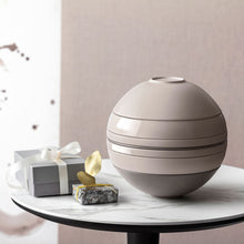 Charger l'image dans la galerie, La boule beige Iconic, service 7 pièces pour 2 personnes - Villeroy et Boch