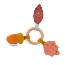 Charger l'image dans la galerie, Anneau Hochet bois chêne Après la pluie -  Moulin Roty